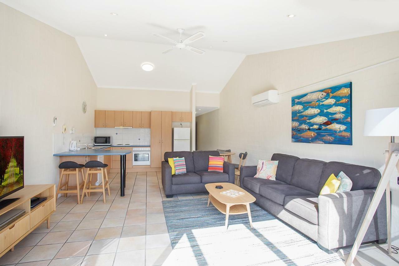 Sails Luxury Apartments Меримбула Екстериор снимка
